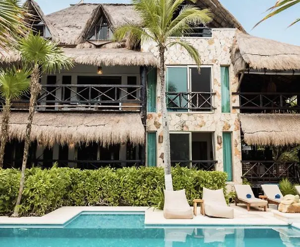 Casa De Vientos Soliman Bay Villa *