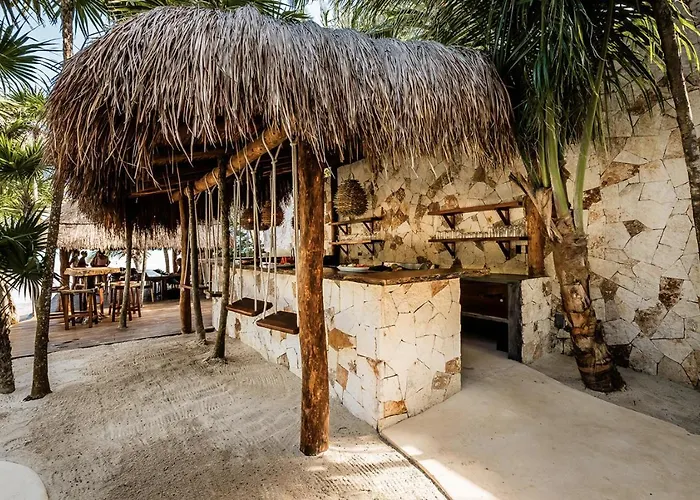 Casa De Vientos Soliman Bay Villa *