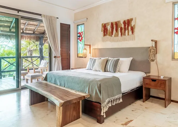 Casa De Vientos Soliman Bay Villa *