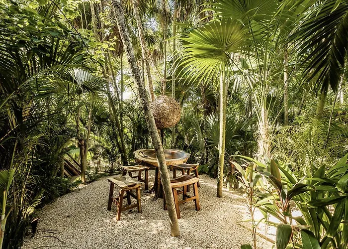 Casa De Vientos Soliman Bay Villa